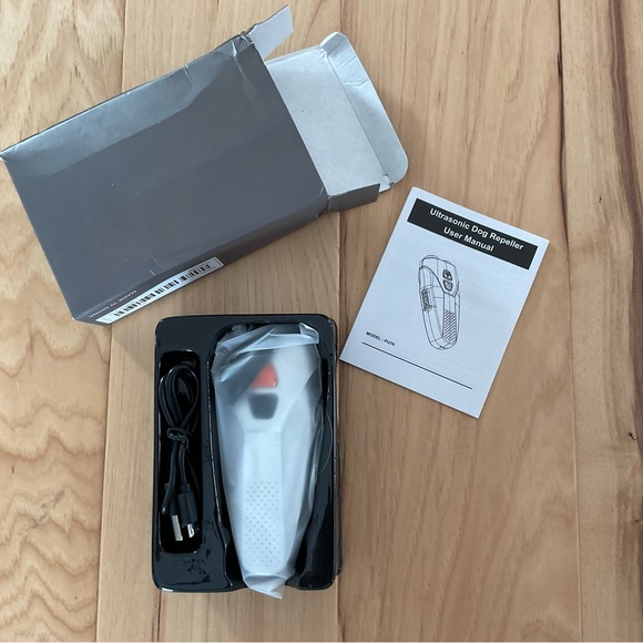 Ultrasonic Dog anti bark system - Picture 3 of 3